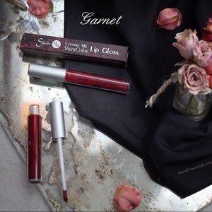 Coconut Silk SheerColor Lip Gloss- Garnet
